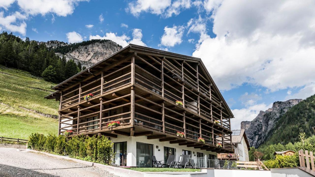 Cadepunt The Dolomites Lodge Sëlva di Val Gardena Eksteriør billede